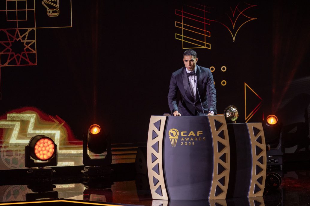 非洲足总年度颁奖典礼| 助大巴黎成就5冠伟业  哈基米当选非洲之王