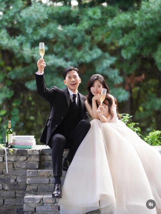 韩娱再添演员夫妻档 《鱿鱼游戏2》李云山甜娶韩瑞伊	