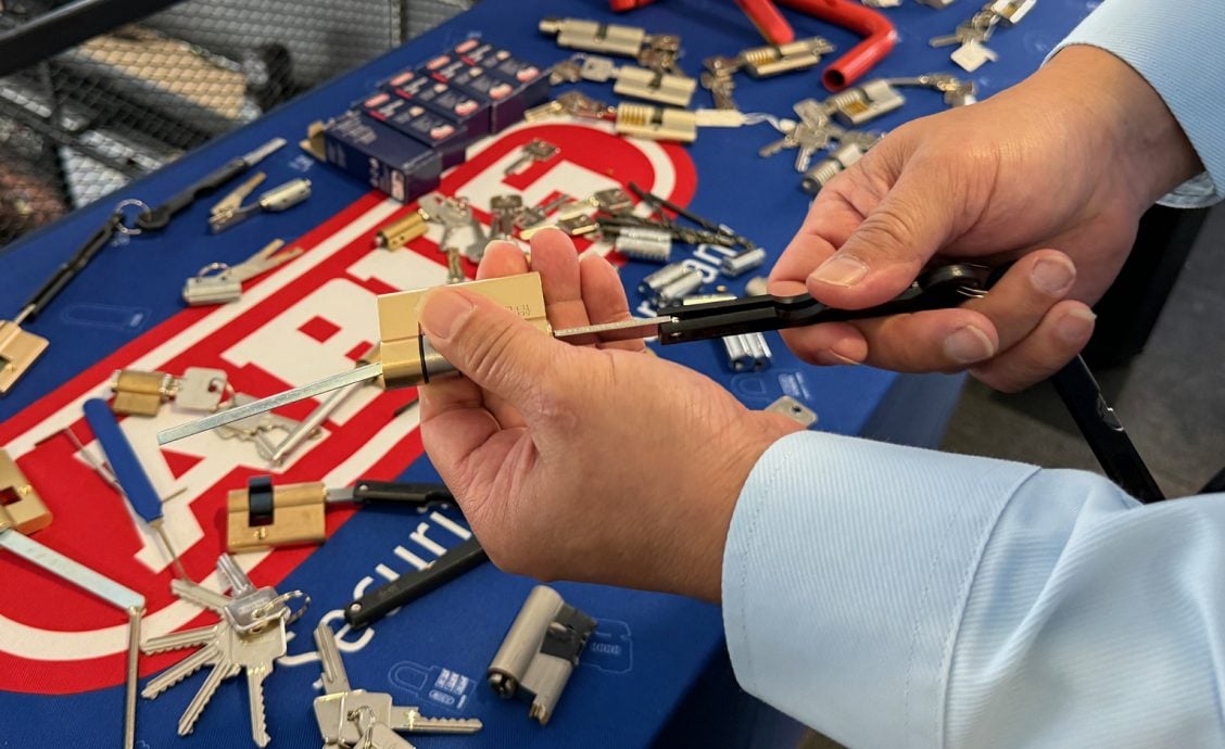 预编20/11见报（大都会）星洲人VIP：马来西亚专业锁匠公会