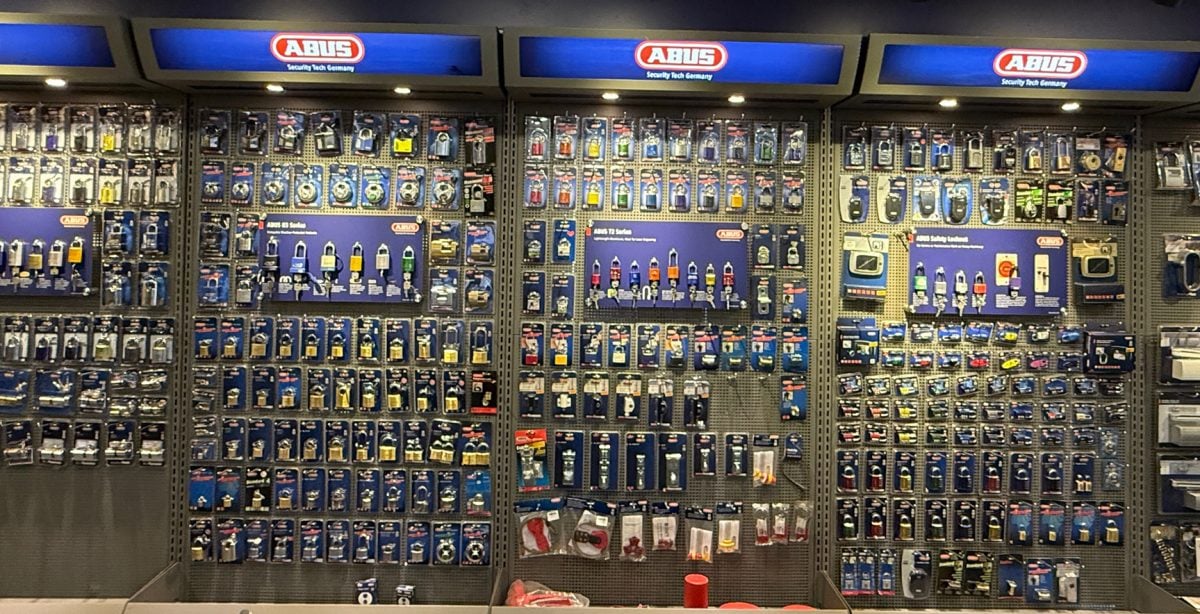 预编20/11见报（大都会）星洲人VIP：马来西亚专业锁匠公会