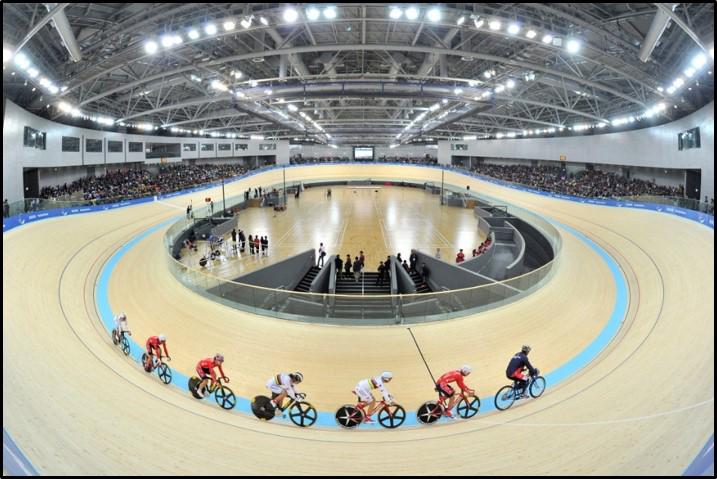 香港单车馆用途多元  阿兹祖彩虹衫加身赛场  