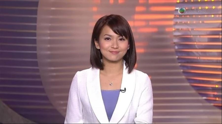 香港宏福苑五级大火︱陈嘉欣强忍情绪直击报道 获赞“真实版新闻女王”