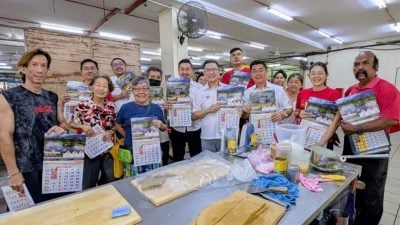 黄家和：510万学生受惠  明年派7.9亿开学援金