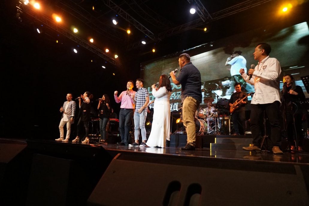 黄志明“爱驹”灵堂曝光 裘海正发文悼念