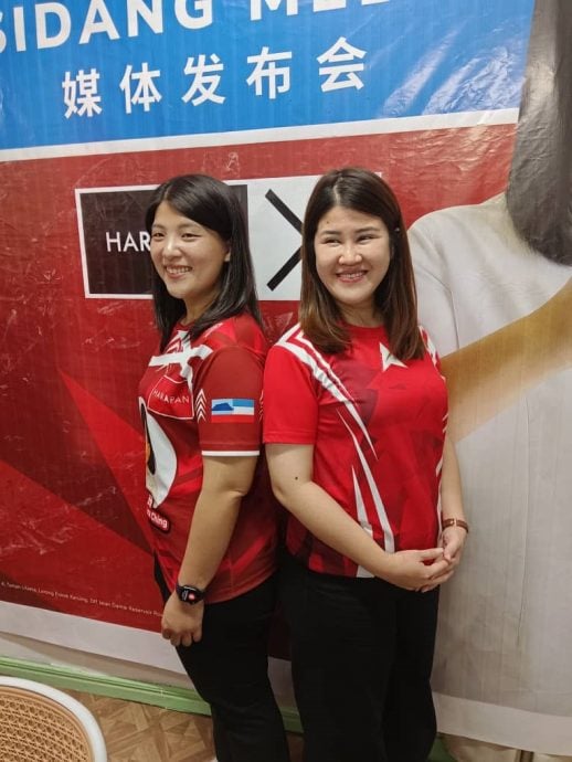 黄诗怡与董思筠师徒样貌相似 选民误认董思筠为黄诗怡