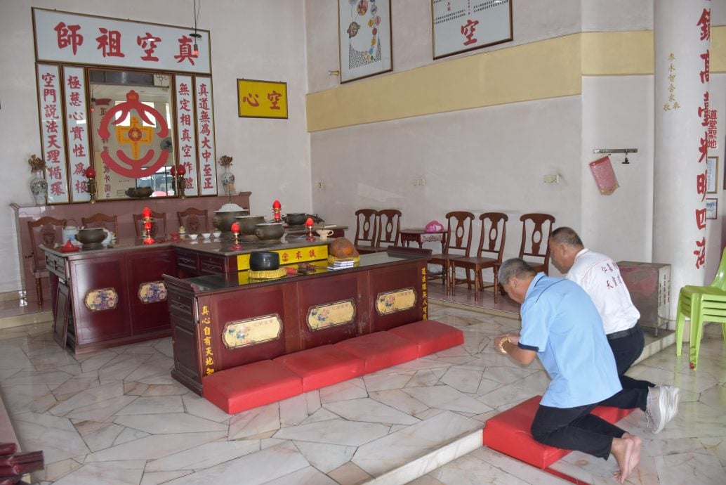 （11/11见报）大都会/异宗求同--仁嘉隆天灵道堂