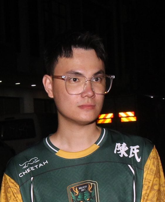 （12/11见报）特职世界-大旗鼓/15图