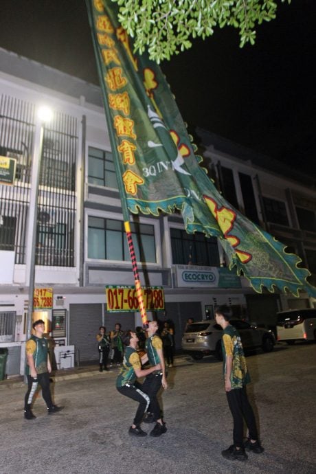 （12/11见报）特职世界-大旗鼓/15图