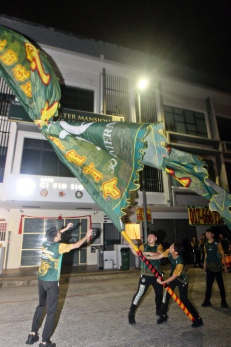 （12/11见报）特职世界-大旗鼓/15图