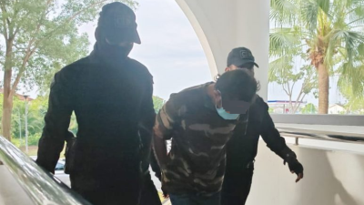 涉嫌长期性侵女儿导致怀孕  男子被控乱伦不认罪 不准保外