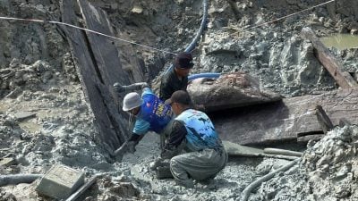 首长：免干扰考古   双岛城古船挖掘区列禁区