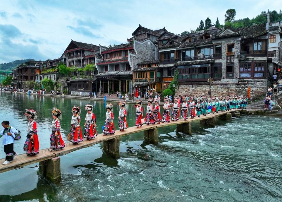 （古城封面主文）马币走强刺激出游信心·旅游订单持续至明年3月