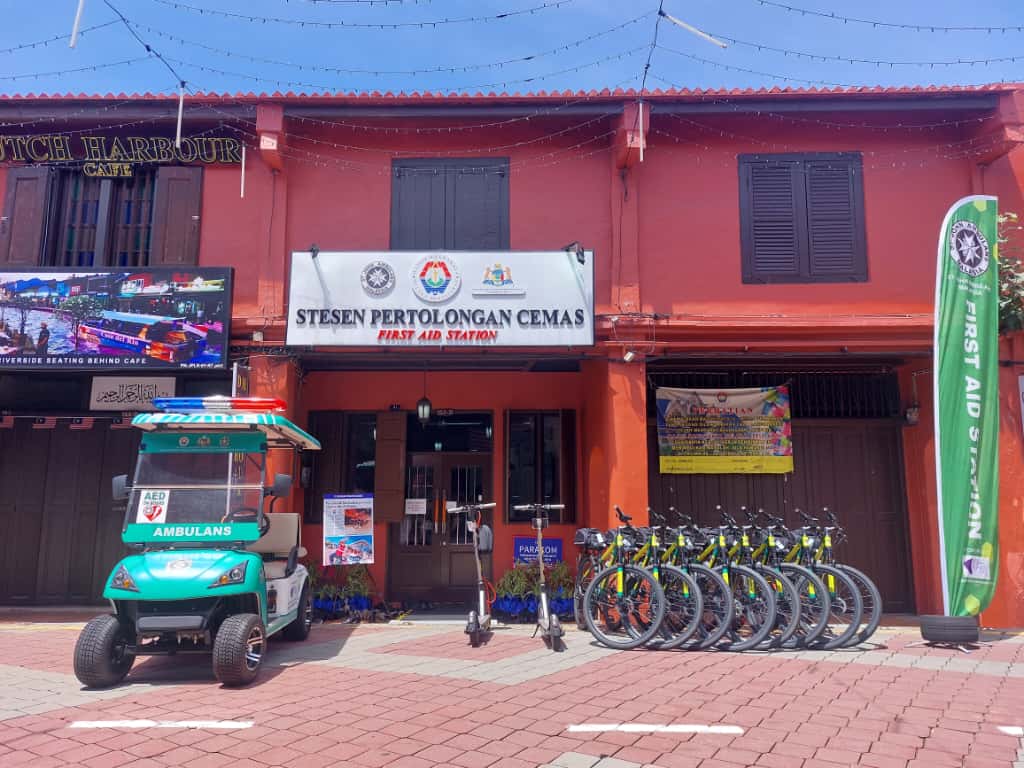 (古城封面副文)公共服务局总监丹斯里旺阿末达兰巡视无车区