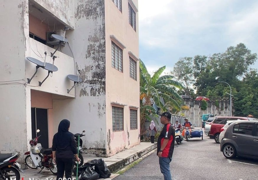 (古城封面副文)斯里德孟公警察宿舍“空巷行动”获得当地居民配合一同清理,当局无开出罚单