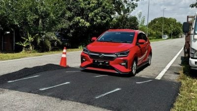 武吉波浪英丹路   筑3路墩 阻飙车