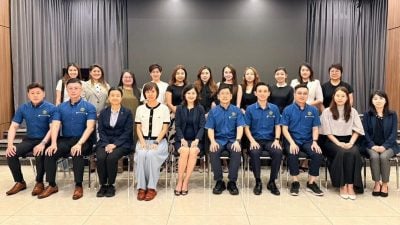 强化商会力量   甲中总设女企组