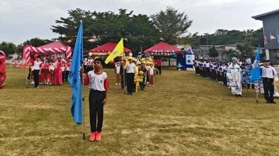 迎宾舞武术表演揭幕  培华运动会活力满满