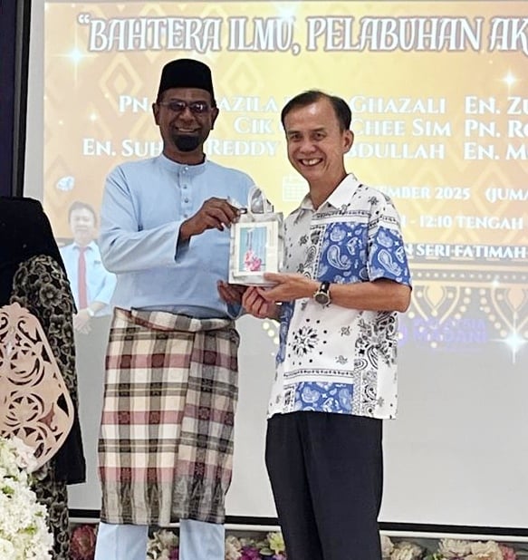 (古城第5版主文)敦法蒂玛中六学院六名教师荣休