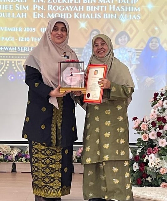 (古城第5版主文)敦法蒂玛中六学院六名教师荣休