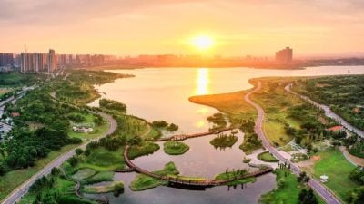 旧河床变身绝美打卡景点   湖南松雅湖 城市“绿肺”