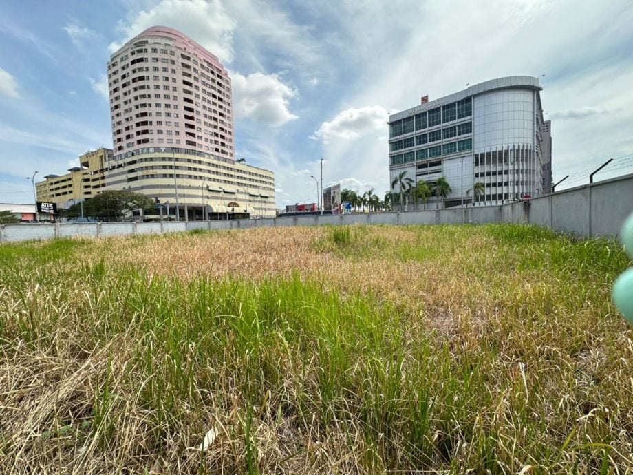 (古城第三版主文)林朝雁冀废置化粪池改为停车场 舒缓停车位不足