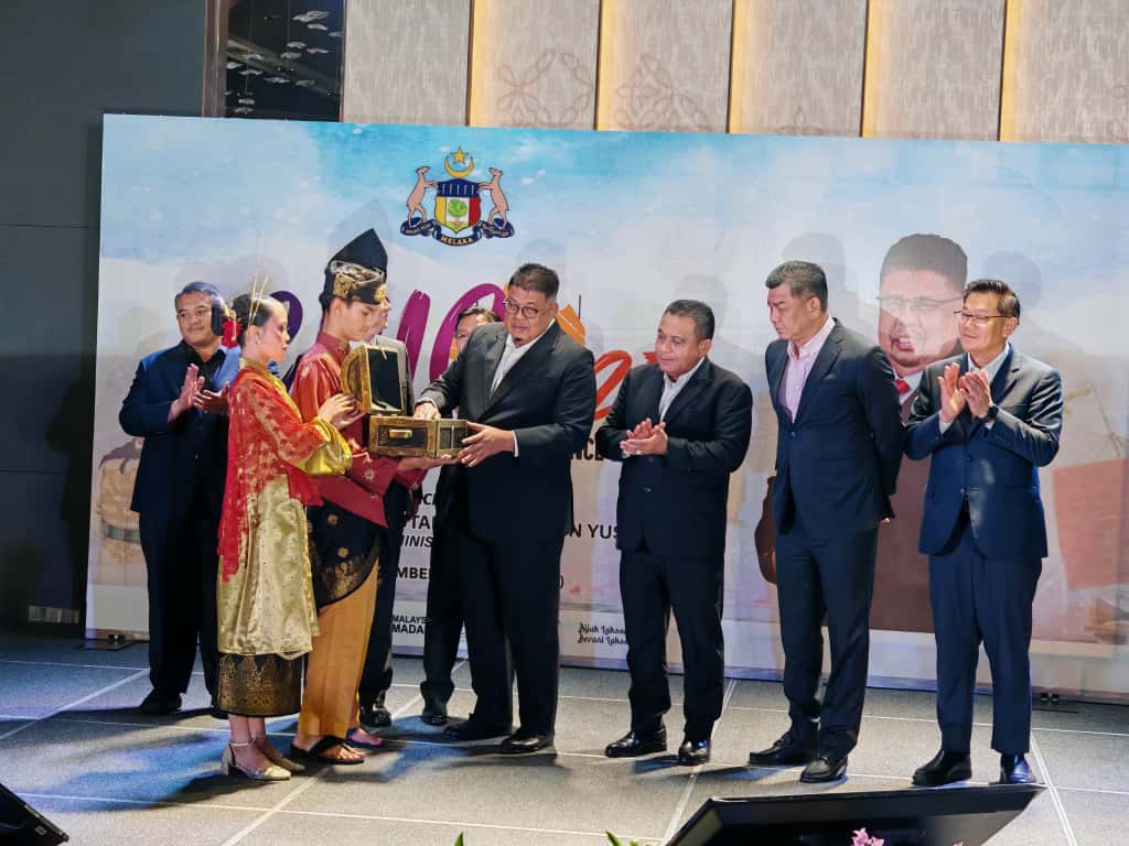 （古城第三版主文）阿都拉勿夫：2025年郑和国际会议探索研究历史，透过资料证明马六甲与中国之间已久的历史关系