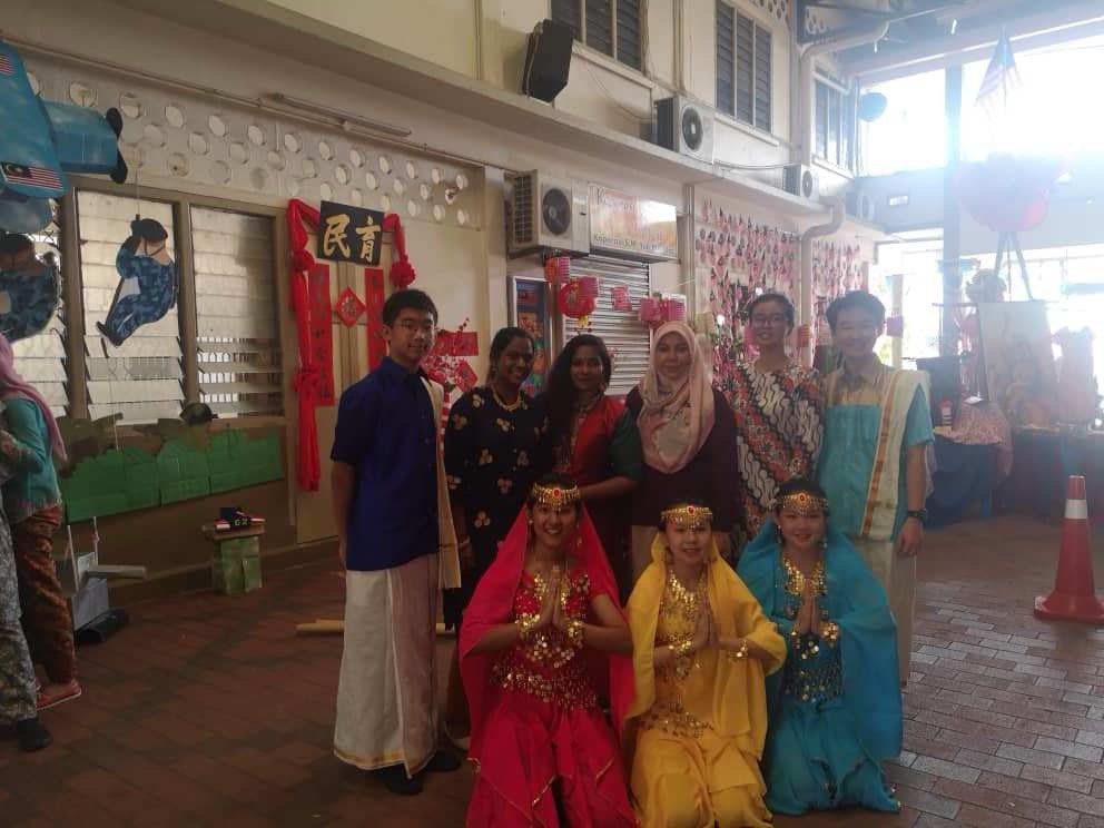 （古城第二版主文）《你动摇了吗》琵琶结合扇子舞，未来盼更多元素加入