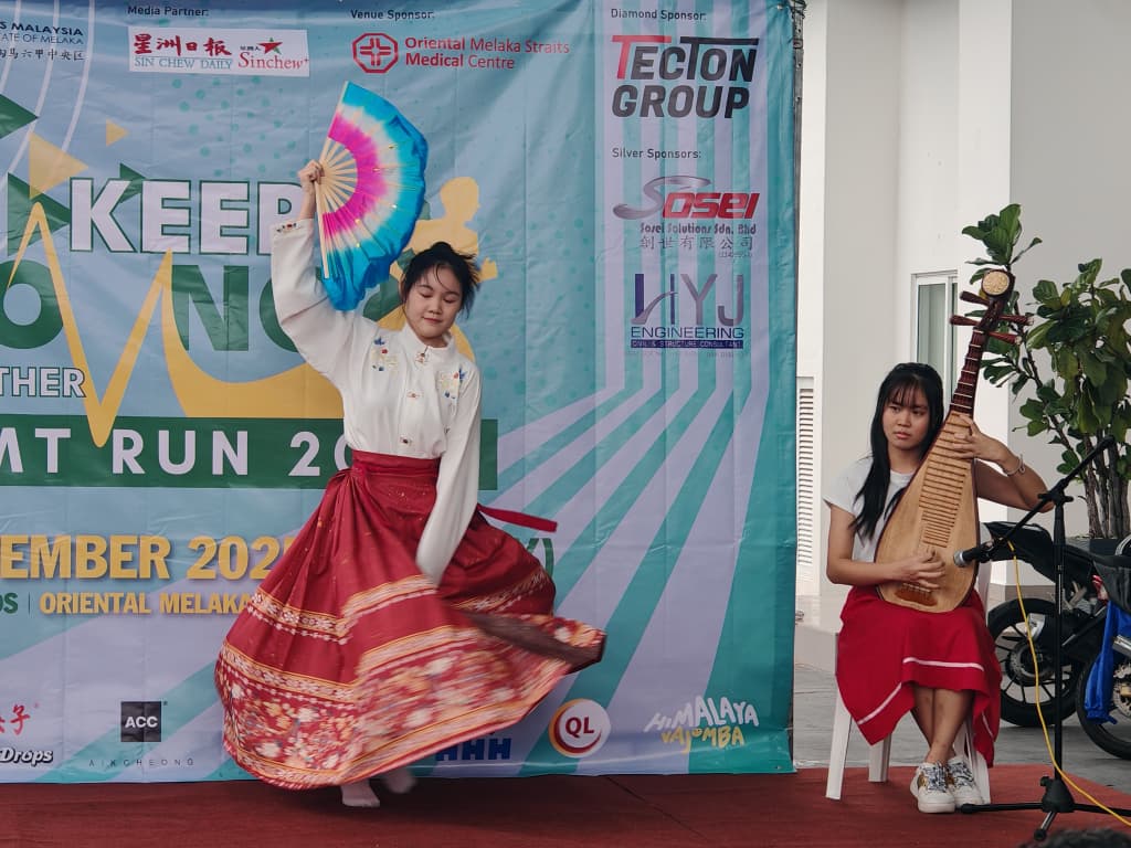 （古城第二版主文）《你动摇了吗》琵琶结合扇子舞，未来盼更多元素加入