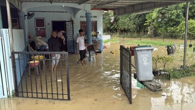 “森亚尔”离开 佳林园水退了