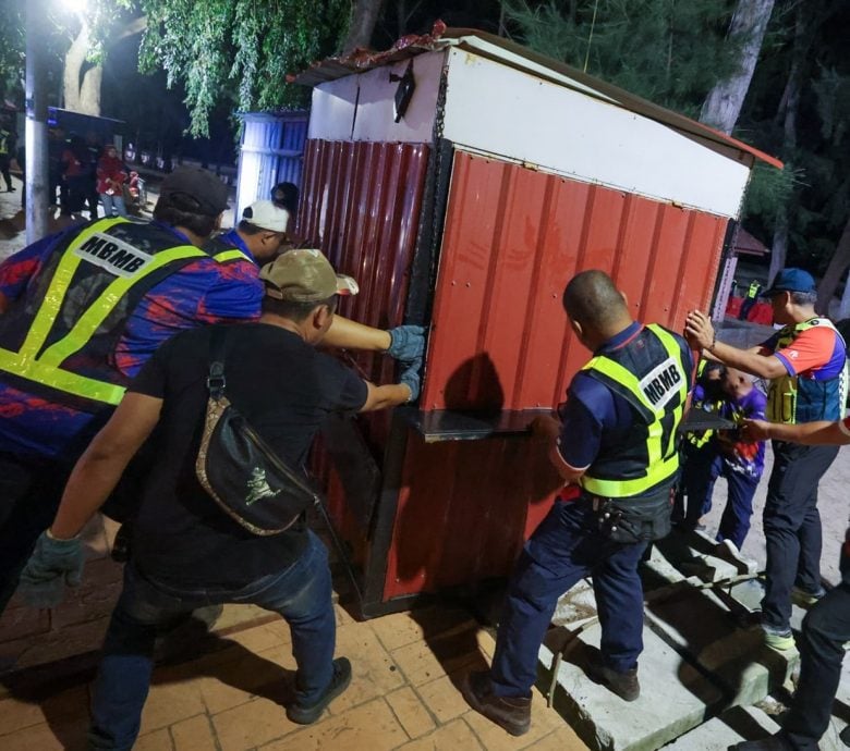 (古城第五版主文)公主海滩整顿工作