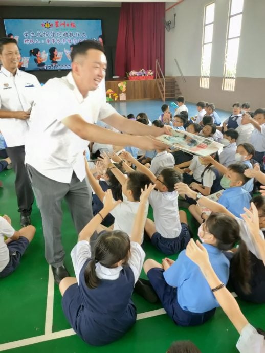 (古城第五版主文)鼎华小学举行学生阅报计划