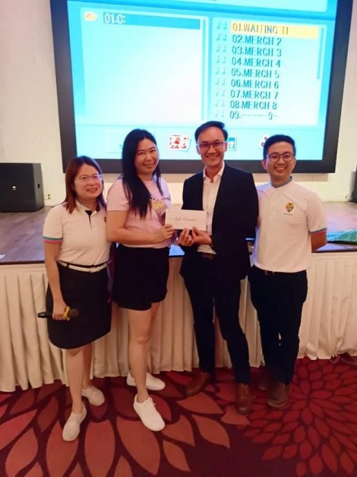 (古城第六版主文)革成学校晚宴