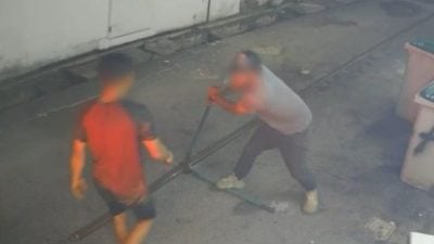 窃贼凌晨驾四驱车后巷干案 撬洋灰盖 偷电缆