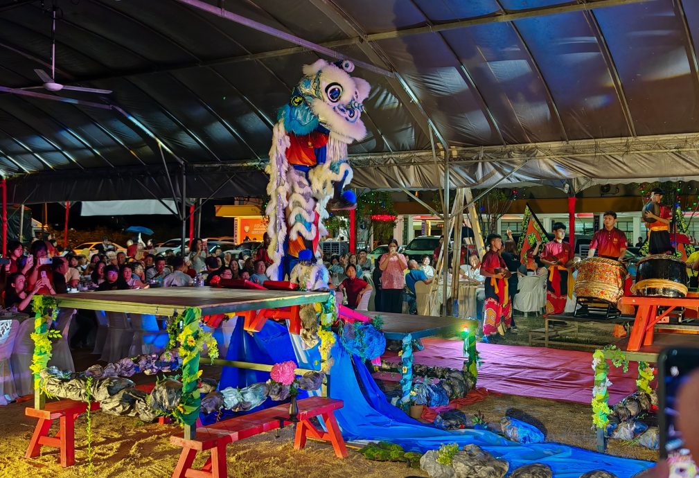 （大北马）“六六有你，情系新民”，千名新民人回家，一同欢庆66周年纪念。