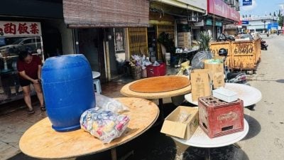 玻州灾情转好  灾民陆续回家