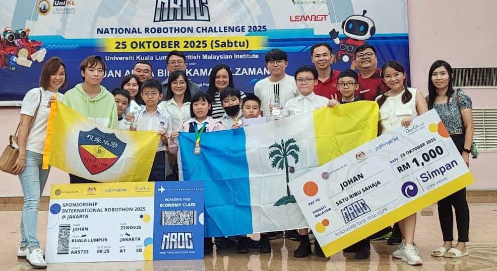 （大北马）北海励华学校机器人两支队伍首次远赴海外参赛夺得优秀奖。