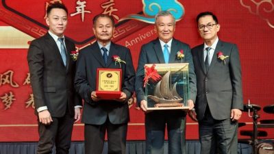 市政厅明年调高门牌税  林木和:商家需团结反对