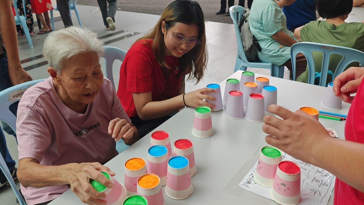 （大都会）富贵集团本月再迎一批长者介护专才  为本地老龄化社会注入温暖希望