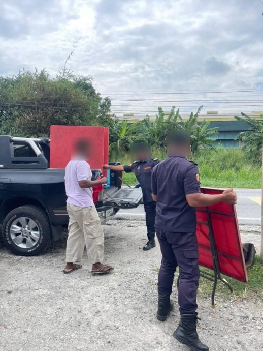 （大都会）瓜冷市议会取缔无牌营业“劳板”