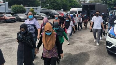 印刷厂84员工持假身分证 认罪罚4千或监7个月