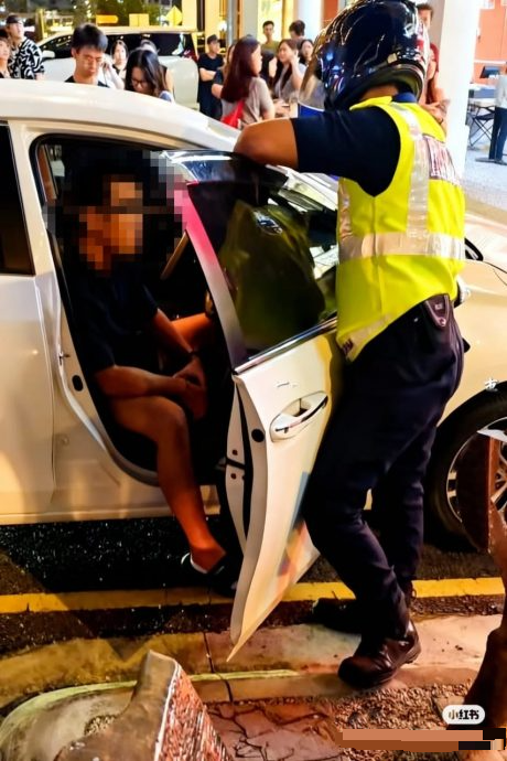 (已签发)全国:疑吸毒男开车撞商店走廊 2女童2小猫遭殃