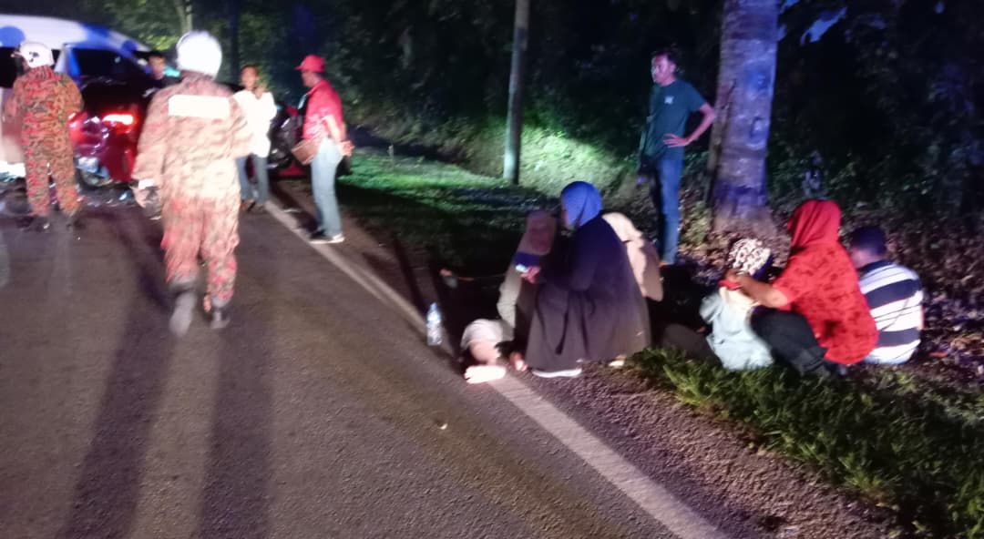 (已签发)柔:东甲巴也马路5车相撞 致1死5伤