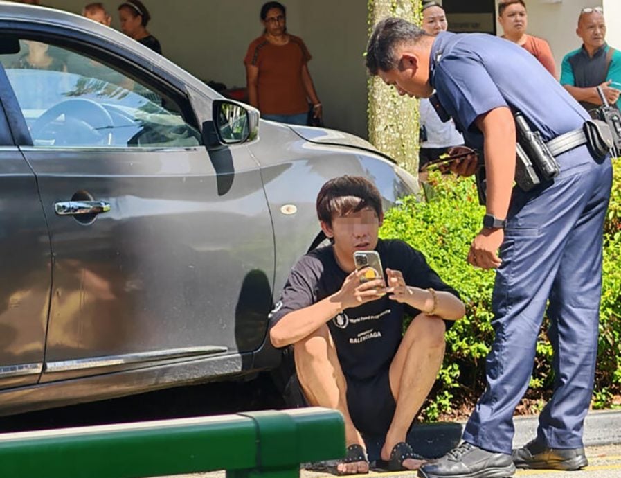 (已签发)柔:**取代前文**狮城二三事:车撞人行道 2八旬妇1死1伤