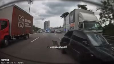 吸毒男拒临检开车逃   连撞数车被捕起获巴冷刀