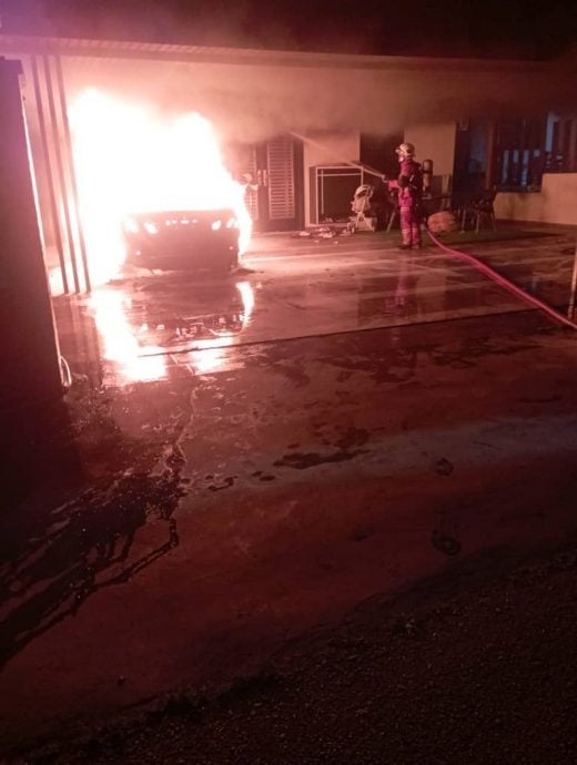 (已签发)柔:实里拉龙民宅纵火案 警追缉涉案人士