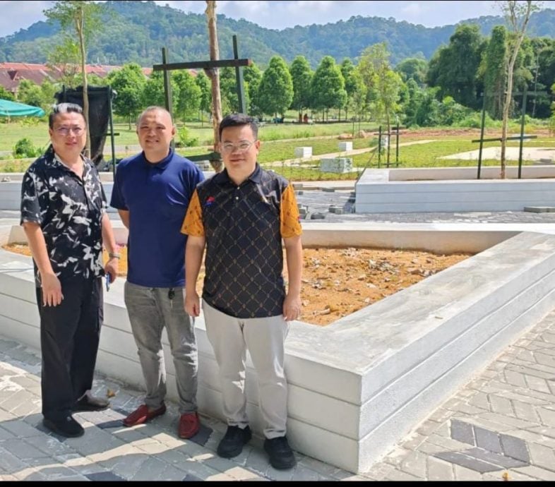 峇龙华休闲公园步道存隐患 承包商将改善台阶问题