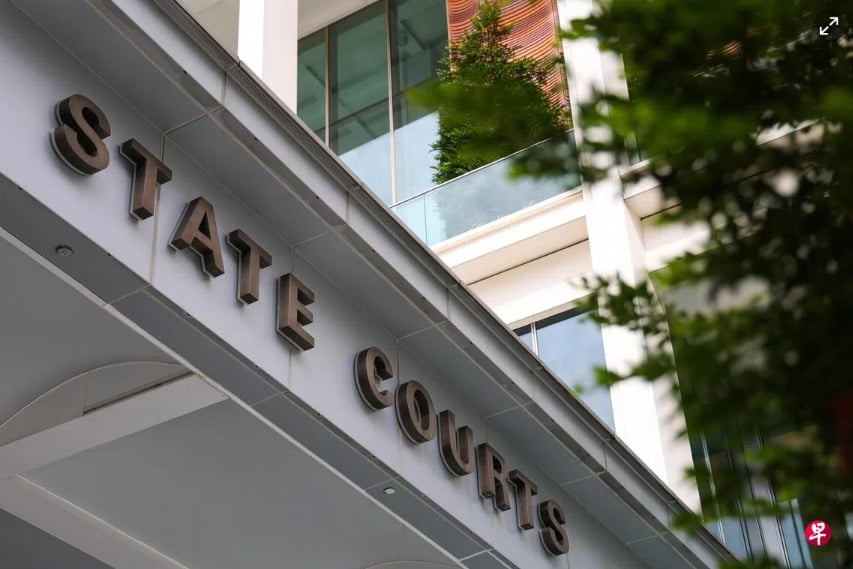 （已签发）柔：强行喂食至呕吐 围兜塞嘴里  女教师被控虐待婴儿