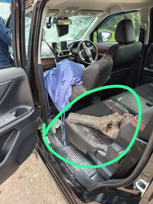 (已签发)柔:**换版二头**疑罗里转动轴脱落 击穿挡风镜砸死男子