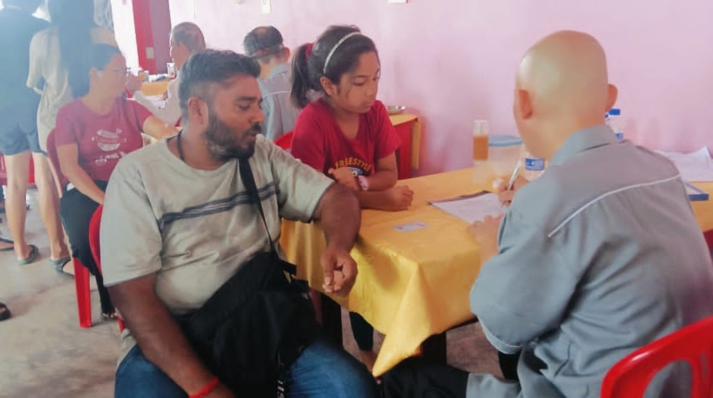 昔中医药业公会跨州义诊   金马士人热烈回响