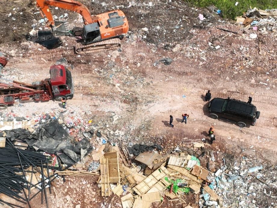 （已签发）柔：柔固体废料管理机构派“卧底”   查获士年纳非法倾倒垃圾活动